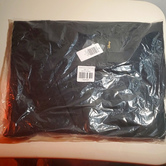 ❤️NWT VINTAGE TORRID MICKEY MOUSE KNEE LENGTH TULLE ILLUSION NECK SKATER DRESS - Picture 8 of 16